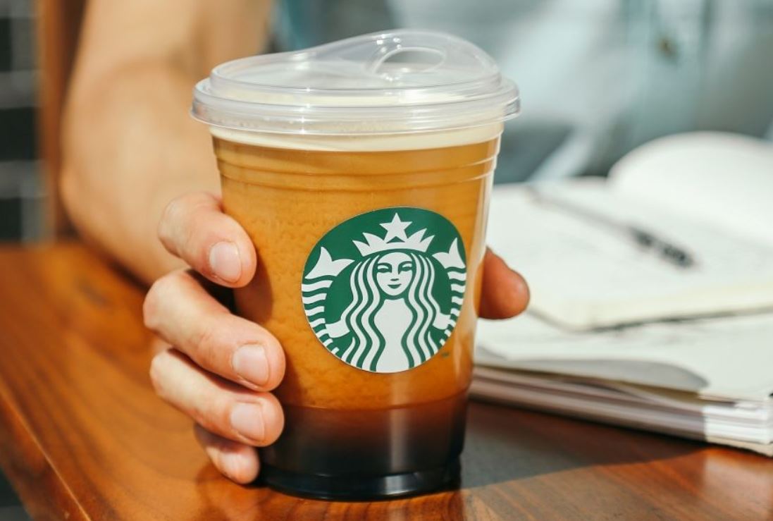 Starbucks is replacing plastic straws with 'sippy cup' lids - Texas  Campaign for the Environment